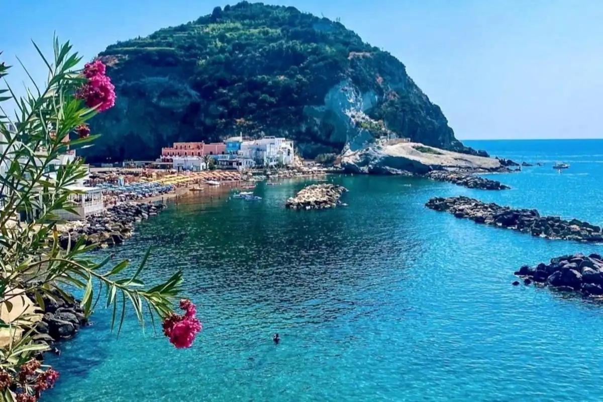 Mare Nostrum - Beachfront House - Sant'Angelo Ischia Exterior foto